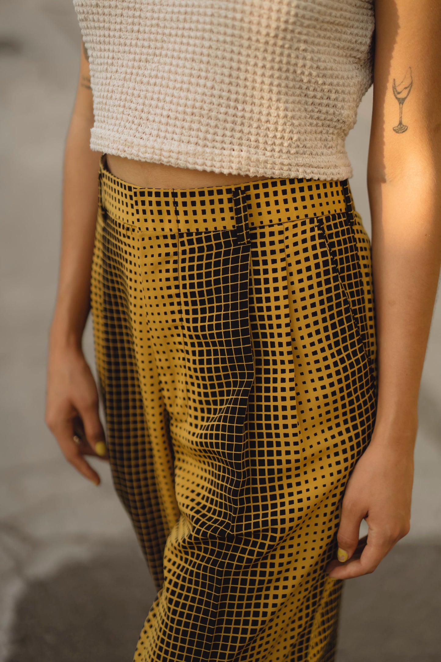 Pantalón amarillo de cuadros