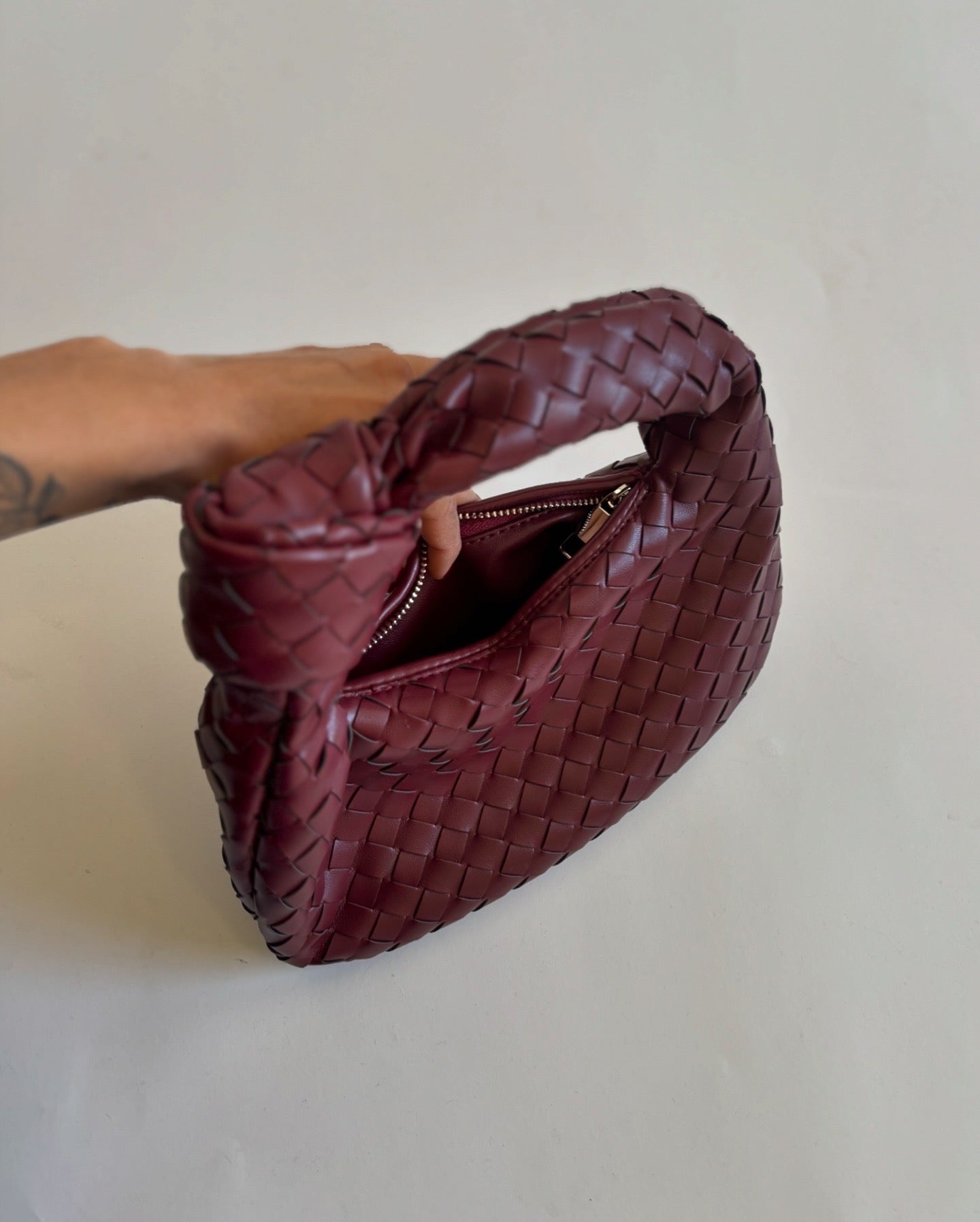 Mini Bag trunch guinda