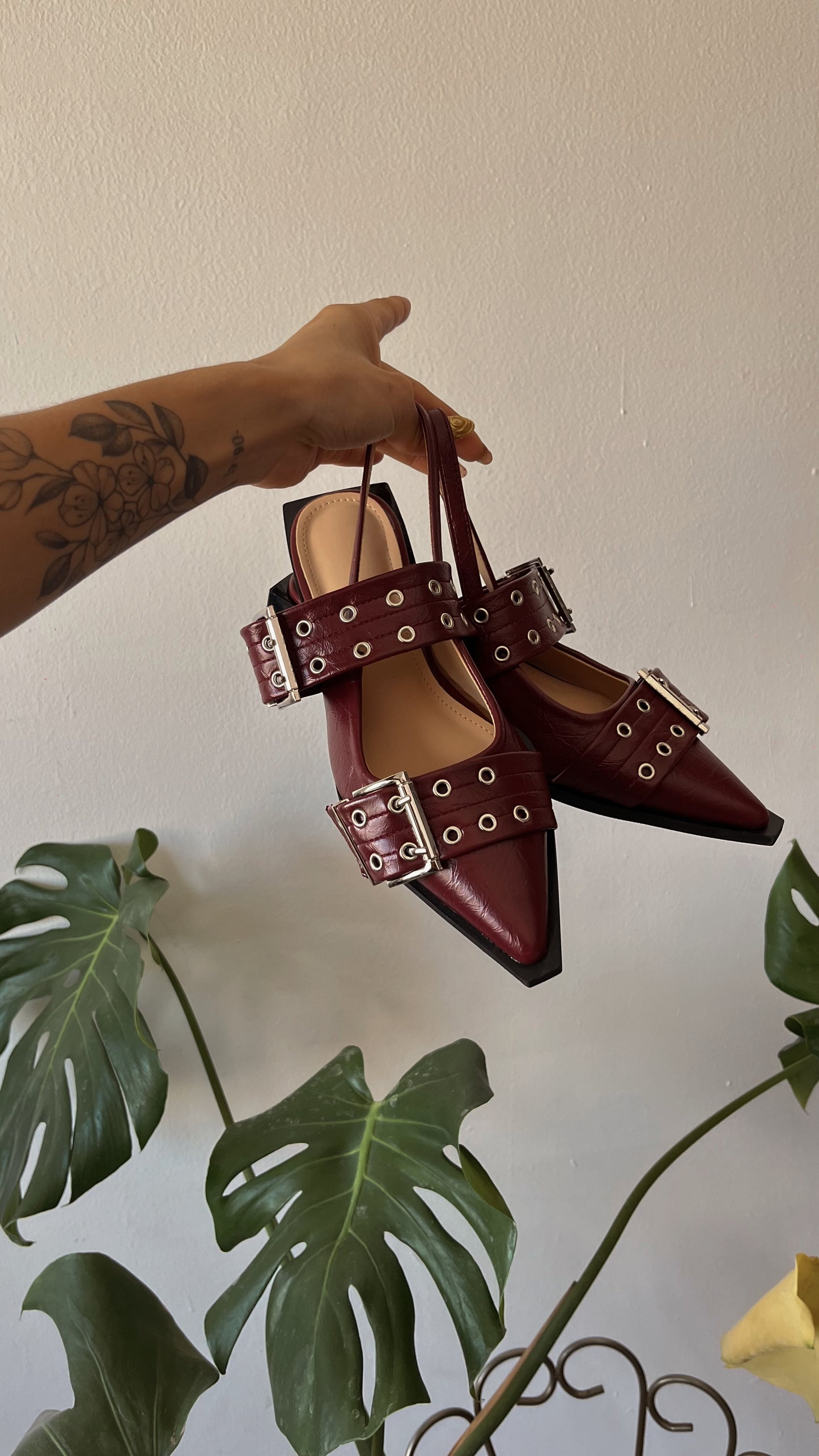 DUPES FLATS WIDE WELT ✨